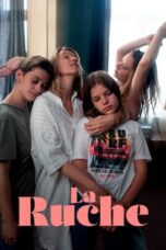 The Hive :La Ruche (2022)